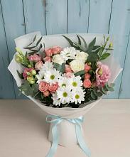 Букет цветов из:  Розы, Лизиантусы и Хризантемы в Турочак