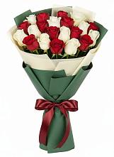 Букет Микс из красных и белых роз #REPLACE_PRED# Турочак