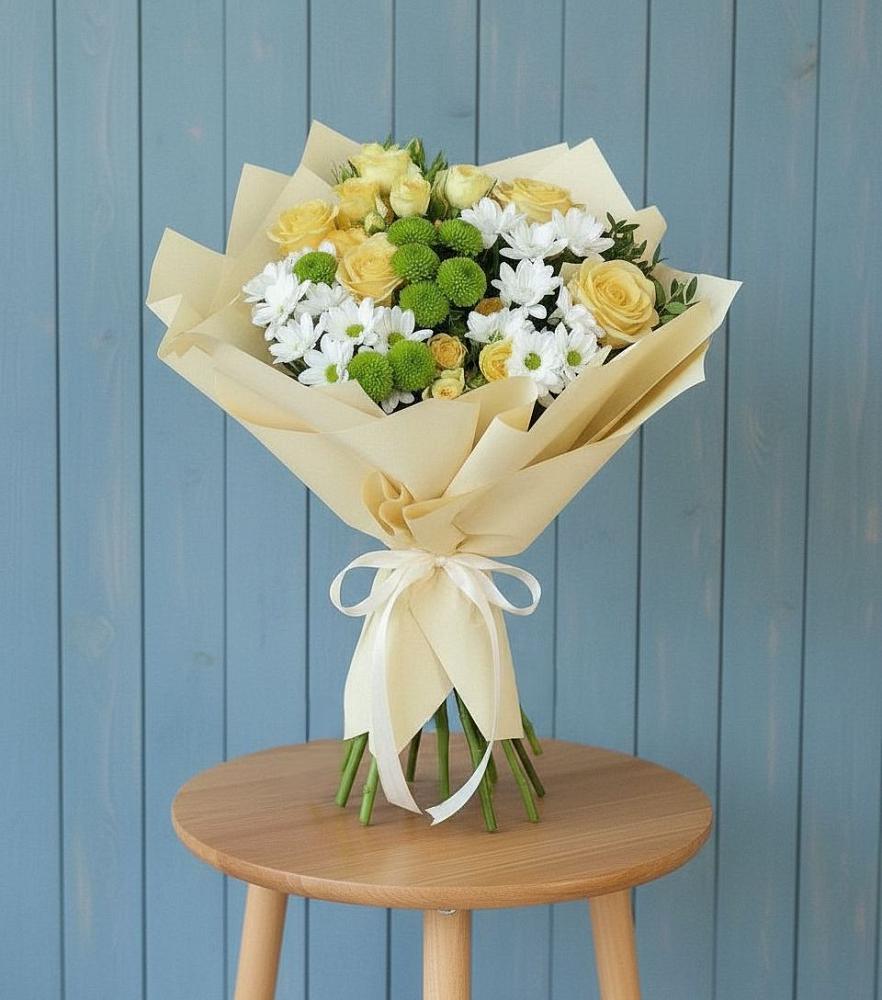 Букет цветов из: Хризантемы и Розы в Турочак