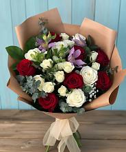 Букет цветов из:  Розы и Альстромерии в Турочак