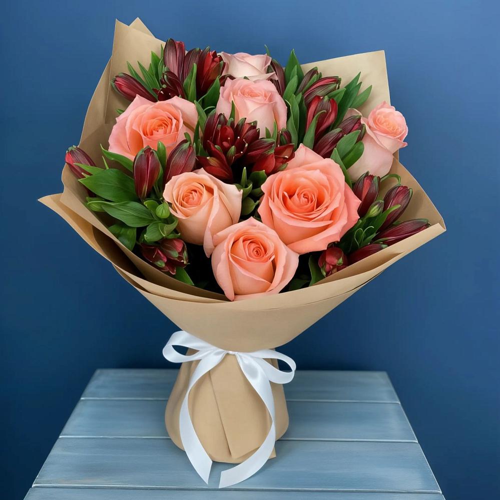 Букет цветов из: Розы и Альстромерии в Турочак