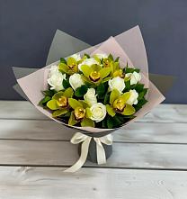 Букет цветов из:  Орхидеи и Розы в Турочак