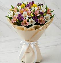 Букет цветов из:  Альстромерии в Турочак