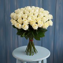 Букет 51 Белая роза Эдлесс Лав в Турочак