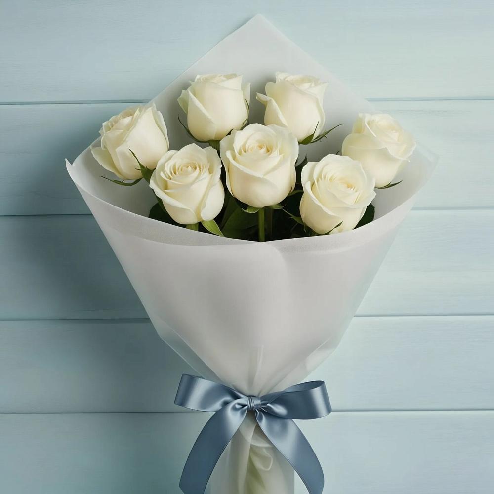 Букет 7 Белых роз Эдлесс Лав в Турочак