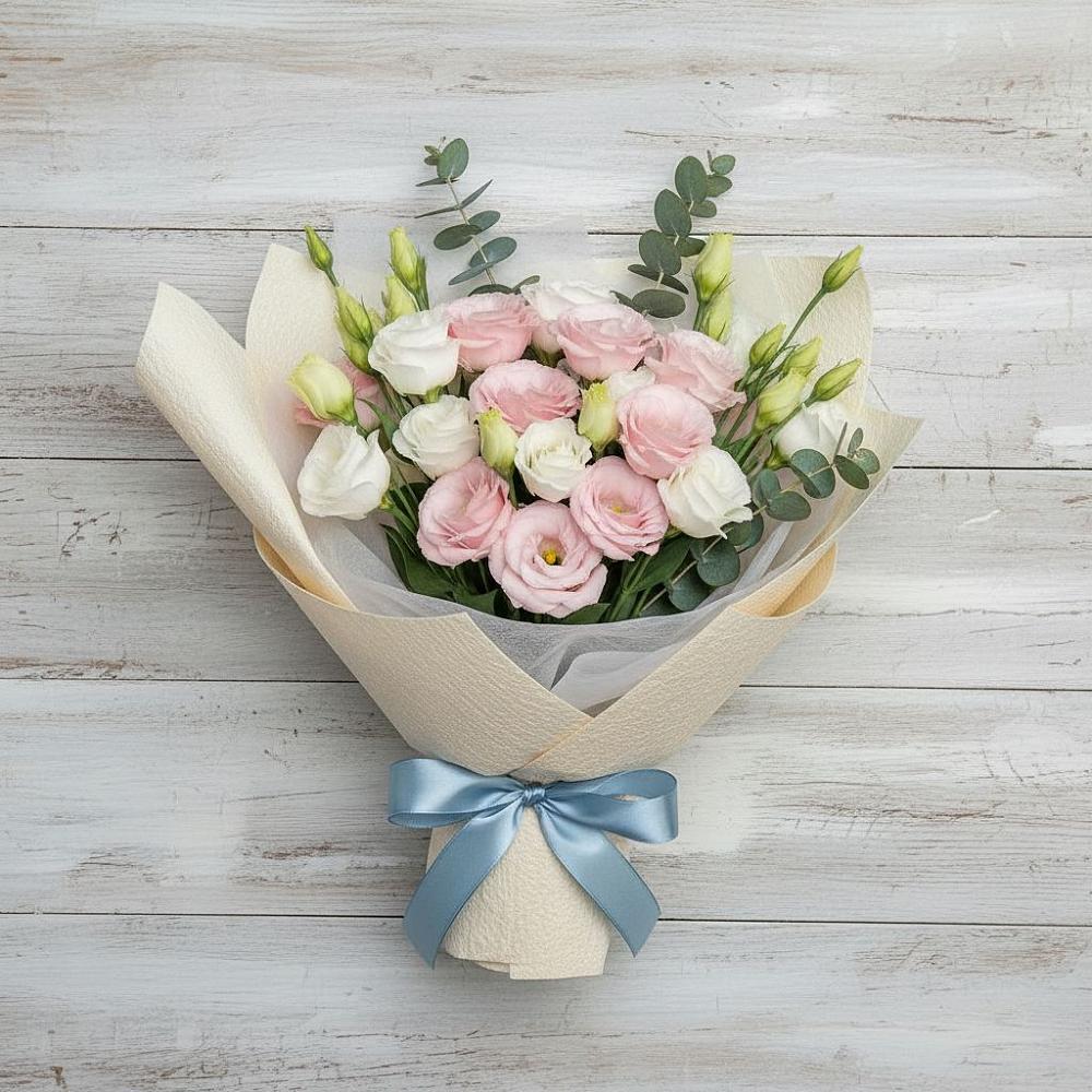 Букет цветов из: Лизиантусы в Турочак