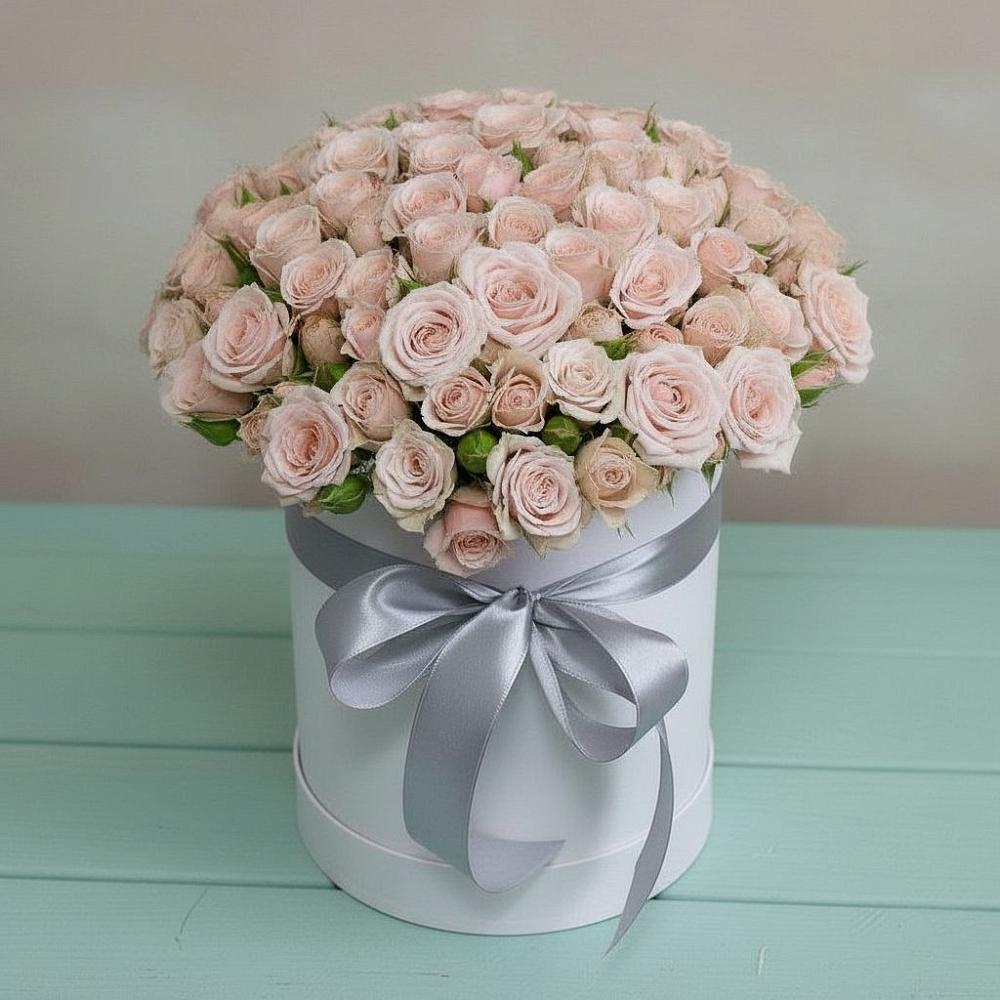 Цветочная композиция из Розы в шляпной коробке в Турочак